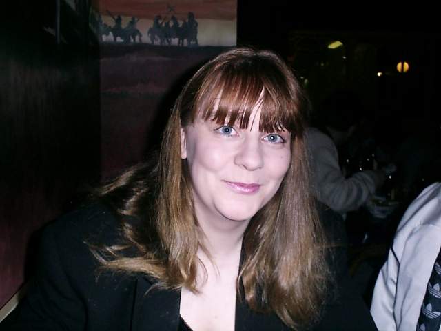 00225003.JPG (26805 bytes)